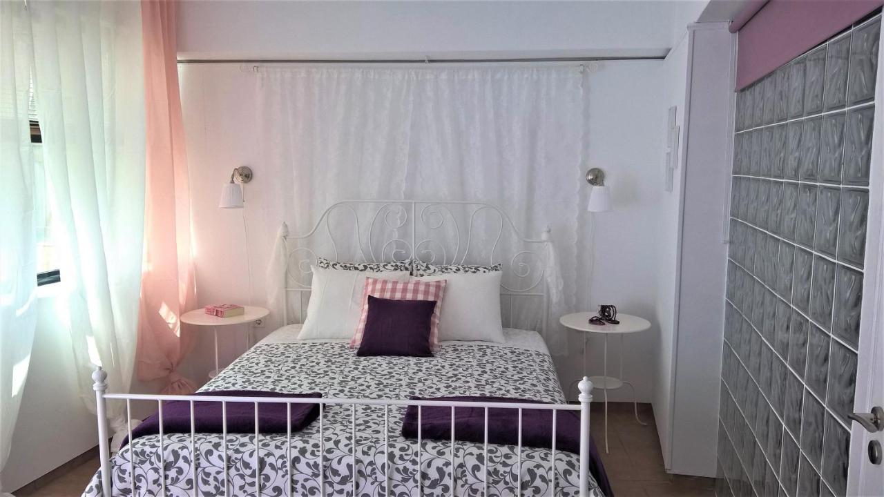 Driopon Apartment Atene Esterno foto